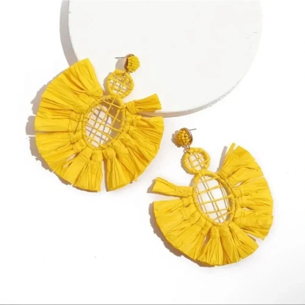 Anthropologie Bohemian Yellow Raffia Statement Earrings - Picture 2 of 9